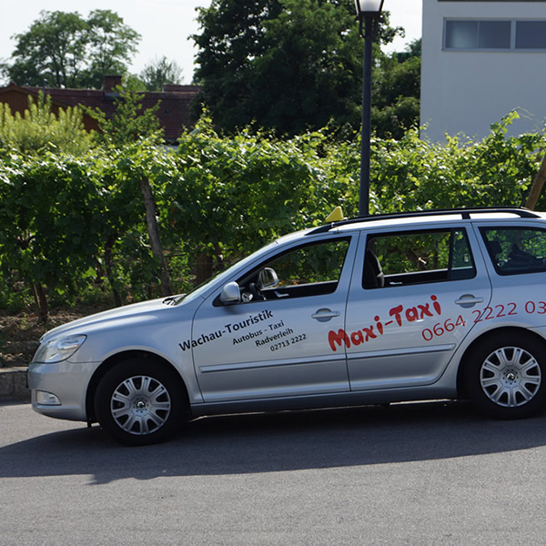 Taxi von W-T Bernhardt GmbH